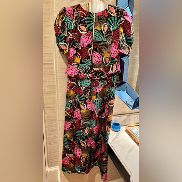 FARM Rio Shell Mix Midi Dress Small NWOT - Picture 4 of 6